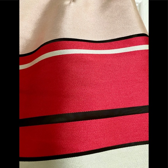 GORGEOUS COAST SKIRT - Picture 4 of 6